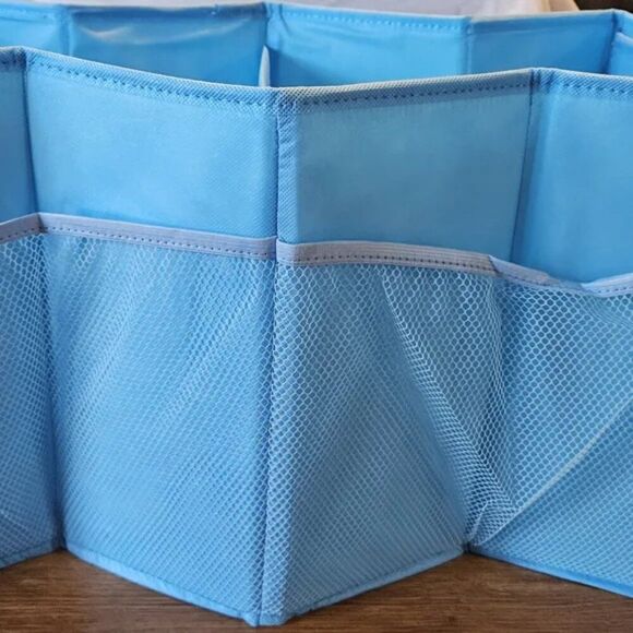 NWT Tupperware Trunk Organizer in Light Blue - Picture 3 of 5